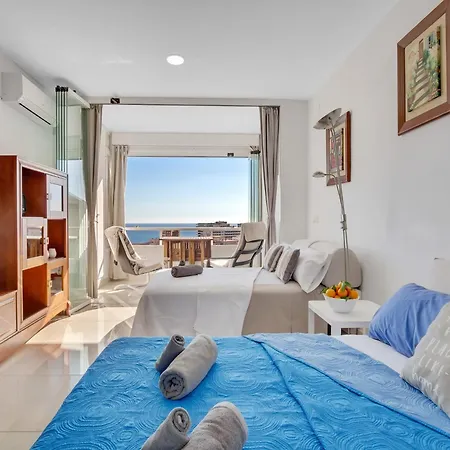 Apartment In Torremolinos Near Playamar Beach *