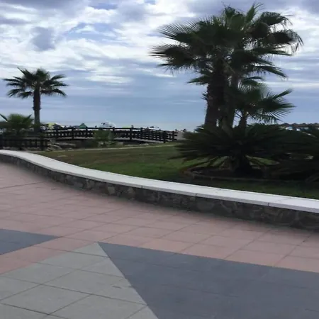 Apartment In Torremolinos Near Playamar Beach Apartman