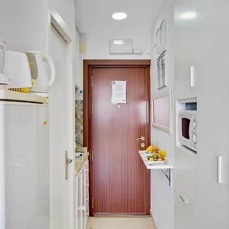 Apartment In Torremolinos Near Playamar Beach *