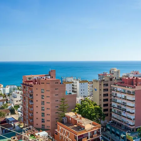Appartamento Apartment In Torremolinos Near Playamar Beach *