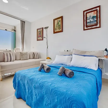 Apartment In Torremolinos Near Playamar Beach *